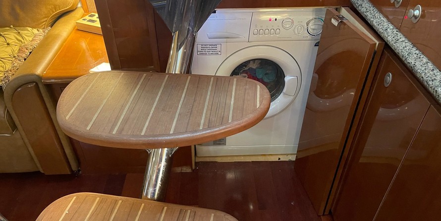 Sea Ray Sundancer 520