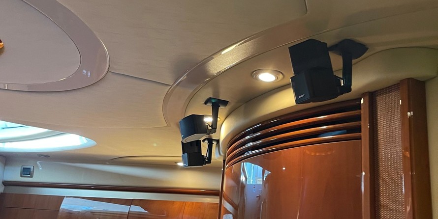 Sea Ray Sundancer 520