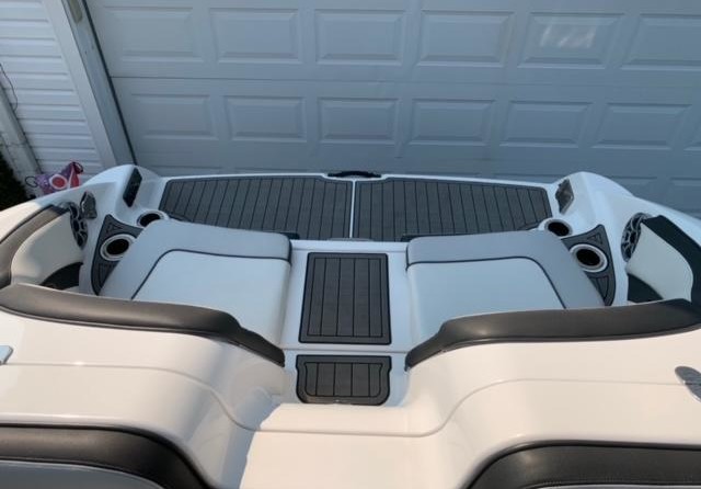 Yamaha 242 LIMITED S E-SERIES