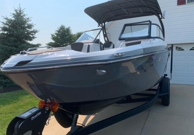 Yamaha 242 LIMITED S E-SERIES