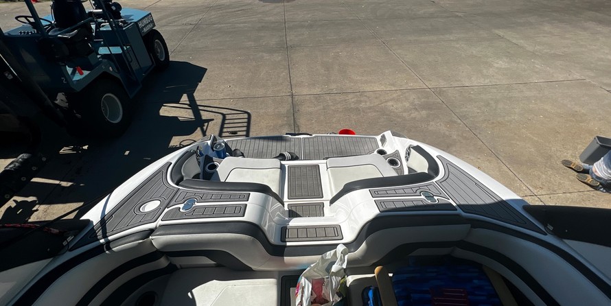 Yamaha 242 LIMITED S E-SERIES