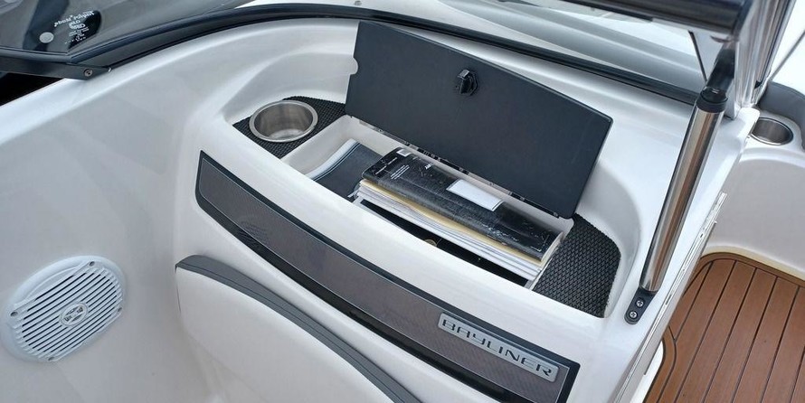 Bayliner VR5 BOWRIDER