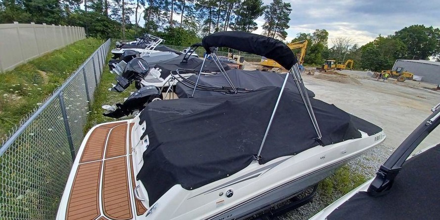 Bayliner VR5 BOWRIDER