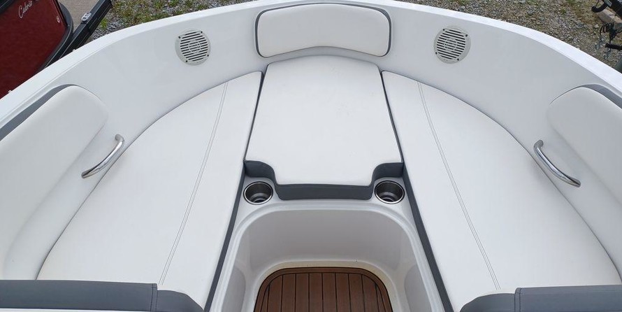 Bayliner VR5 BOWRIDER