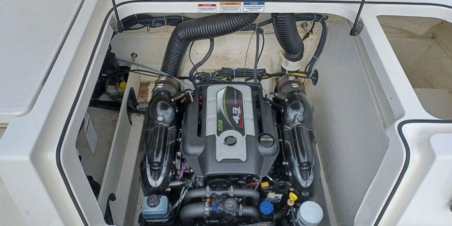 Bayliner VR5 BOWRIDER