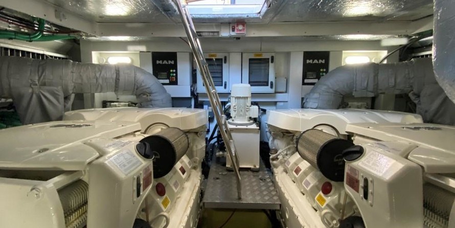 Sunseeker Predator 68