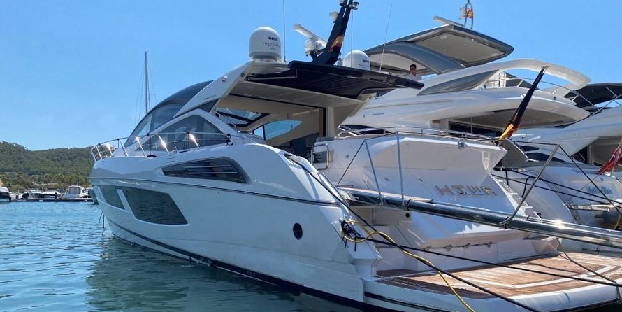 Sunseeker Predator 68