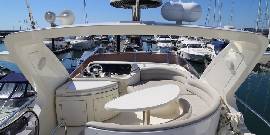 Azimut 55E