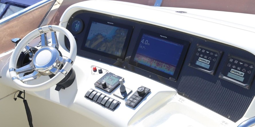 Azimut 55E