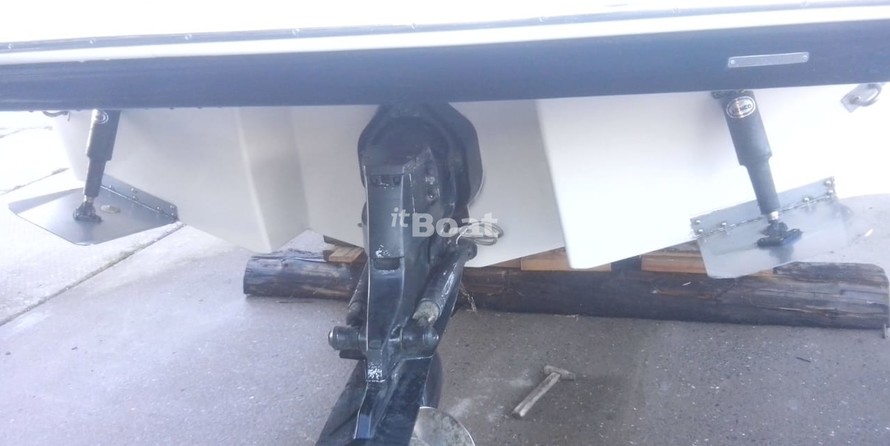 Chaparral 270 Signature