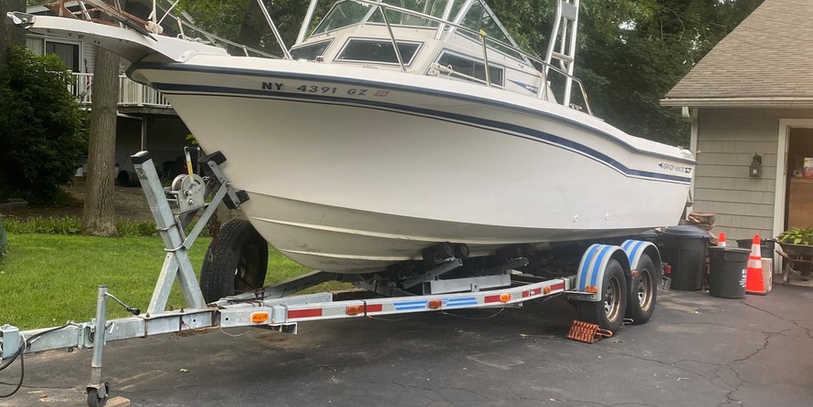 Grady-White Seafarer 228