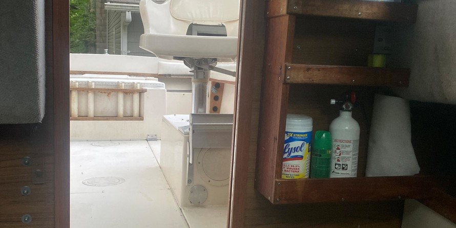 Grady-White Seafarer 228