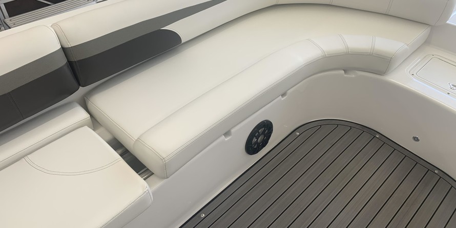 Hurricane 201 sundeck sport