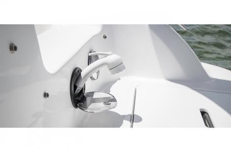 Hurricane 201 sundeck sport