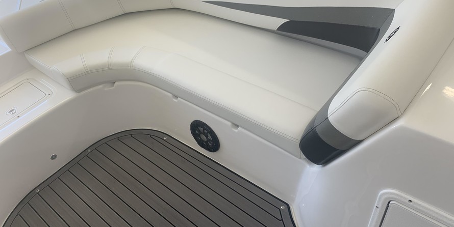 Hurricane 201 sundeck sport