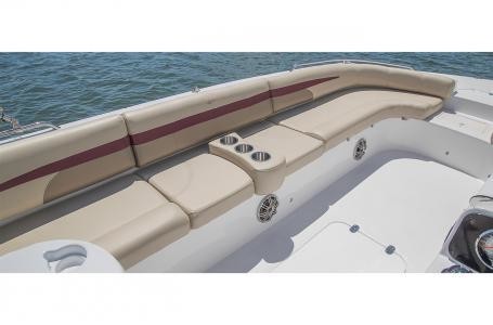Hurricane 201 sundeck sport