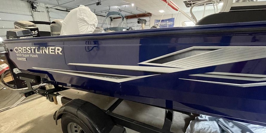 Crestliner 1850 Super Hawk