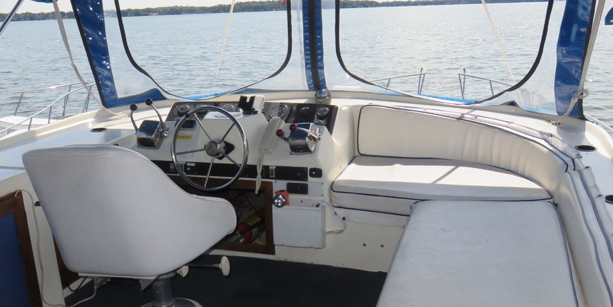 Bluewater yachts 42 coastal cruiser
