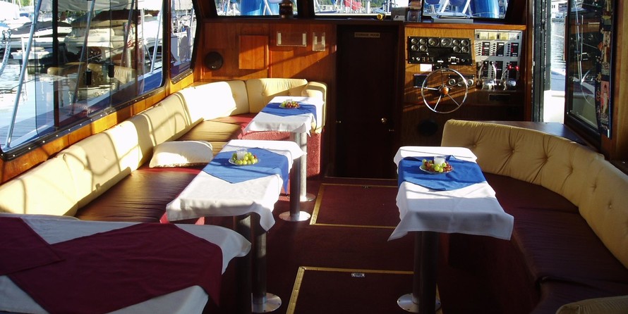 Bluewater yachts 42 coastal cruiser