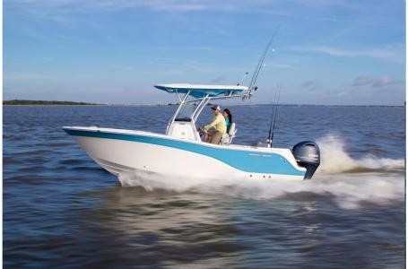 228 Sea Fox Commander
