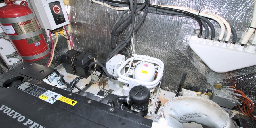 Cruisers Yachts 48 Cantius