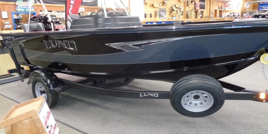 Lund Boats 1775 Impact SS