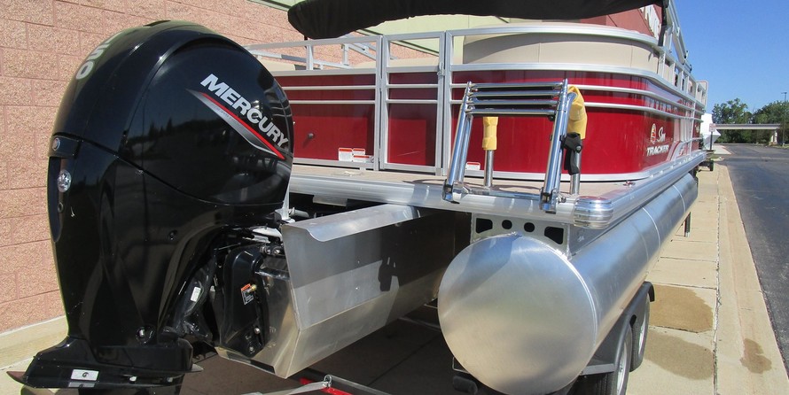 Sun Tracker Party Barge 22 XP3