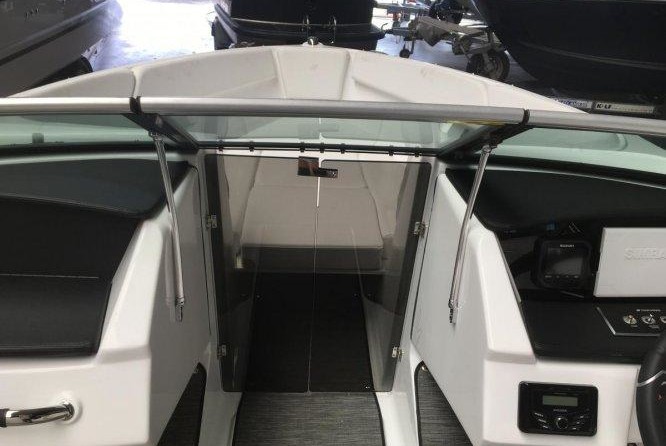FOUR WINNS MODEL 2022) H1 OUTBOARD 21ft.