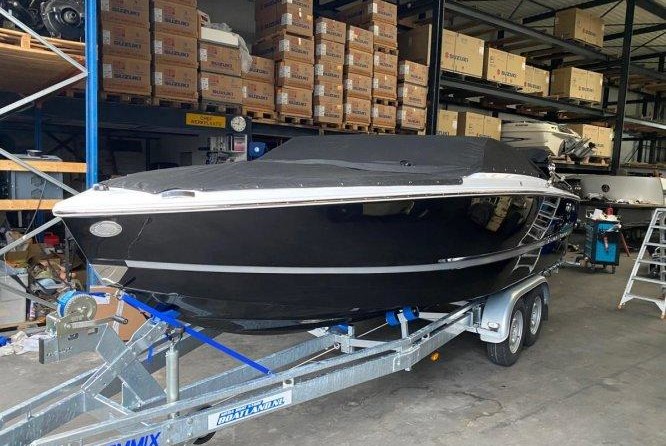 FOUR WINNS MODEL 2022) H1 OUTBOARD 21ft.