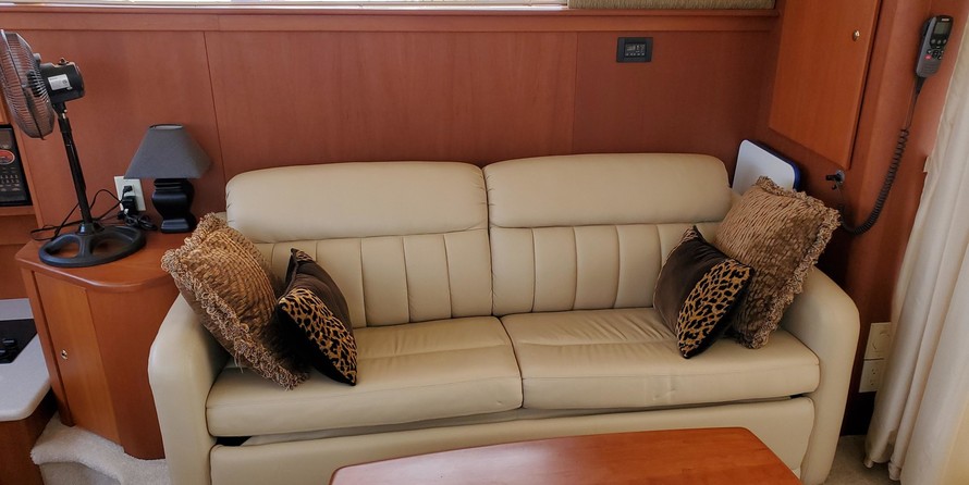 Silverton 42 Convertible