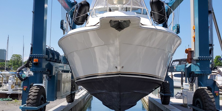 Silverton 42 Convertible