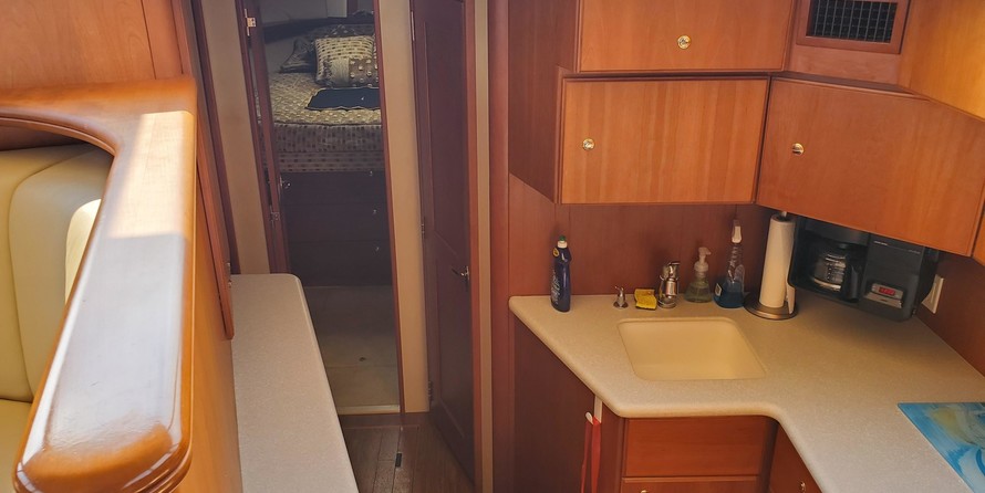 Silverton 42 Convertible