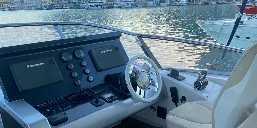 Azimut 80