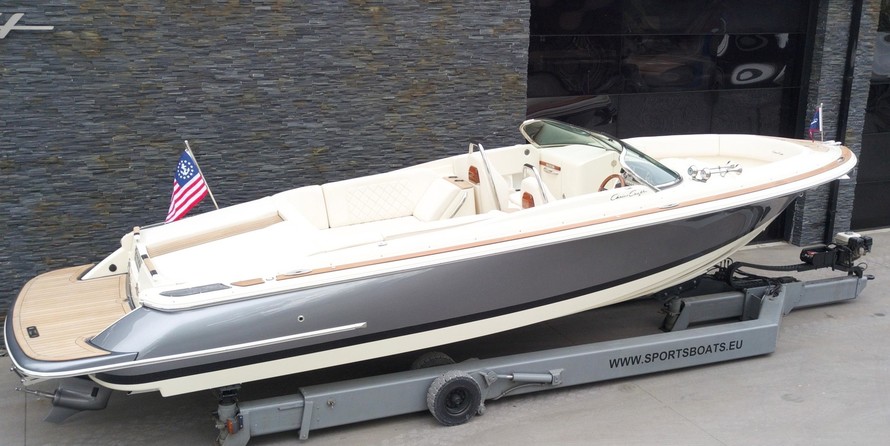 Chris-Craft Launch 27