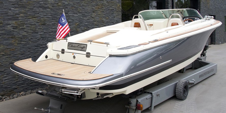 Chris-Craft Launch 27