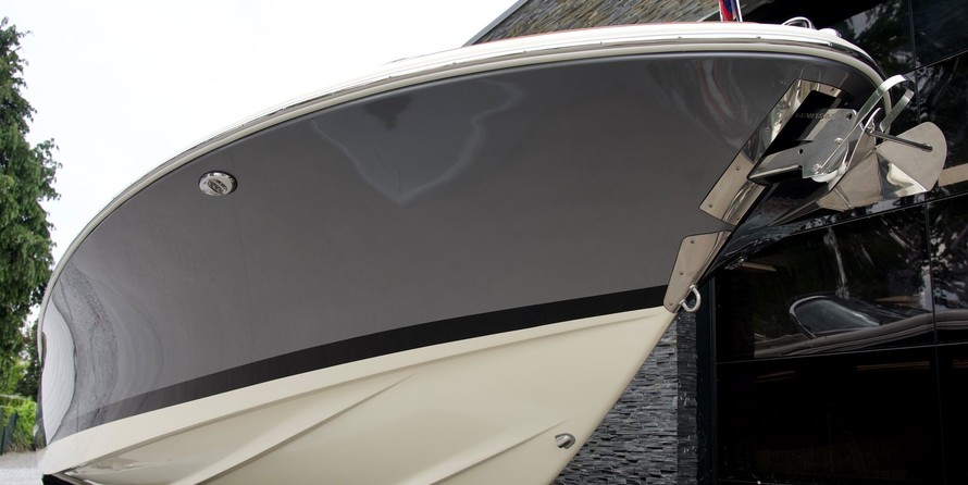 Chris-Craft Launch 27
