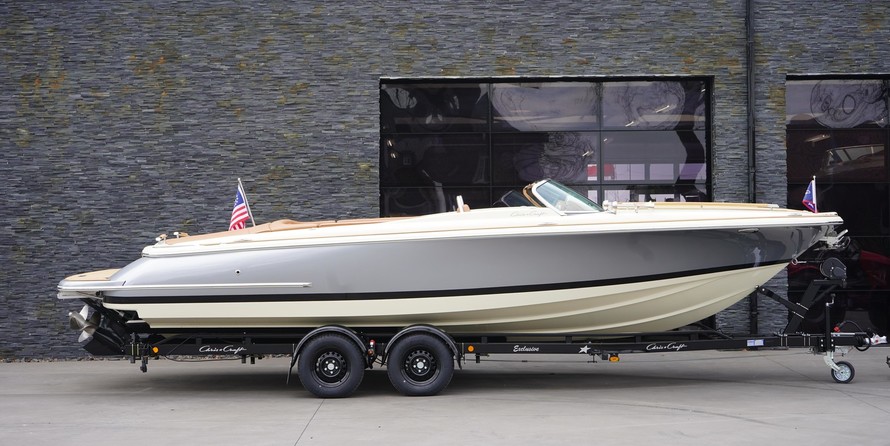 Chris-Craft Launch 27