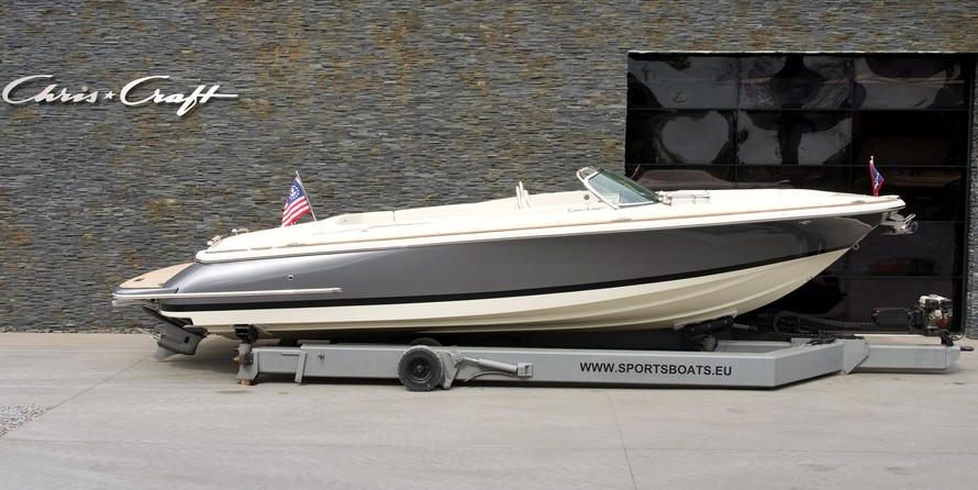 Chris-Craft Launch 27