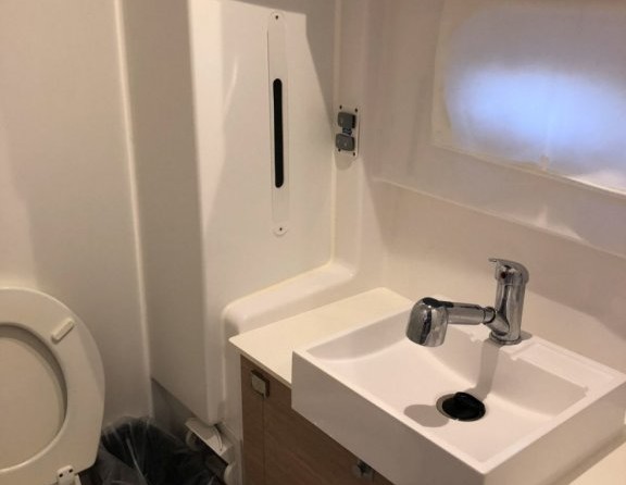 Bali catamarans 4.0 lounge