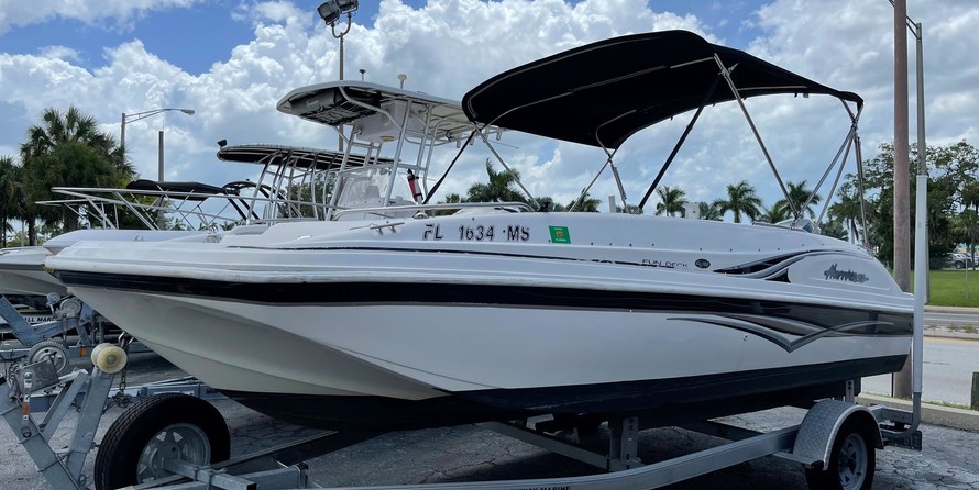 Hurricane Fundeck 188