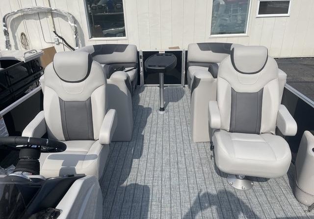 Dubai Canal 1
