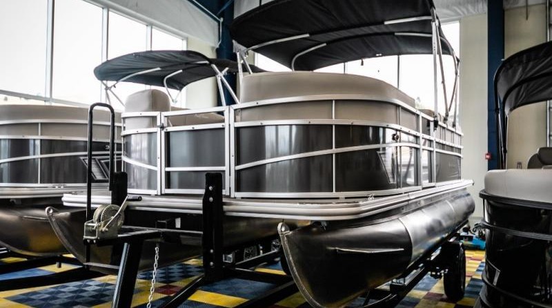 Sunchaser Boats Geneva Cruise 20 LR DH