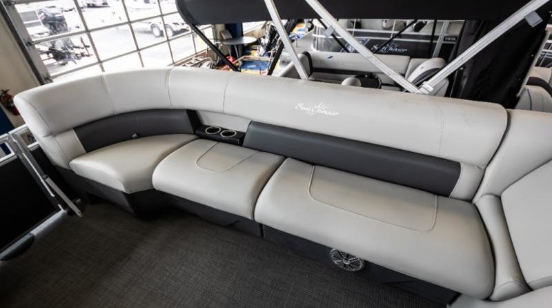 Sunchaser Boats Geneva Cruise 20 LR DH