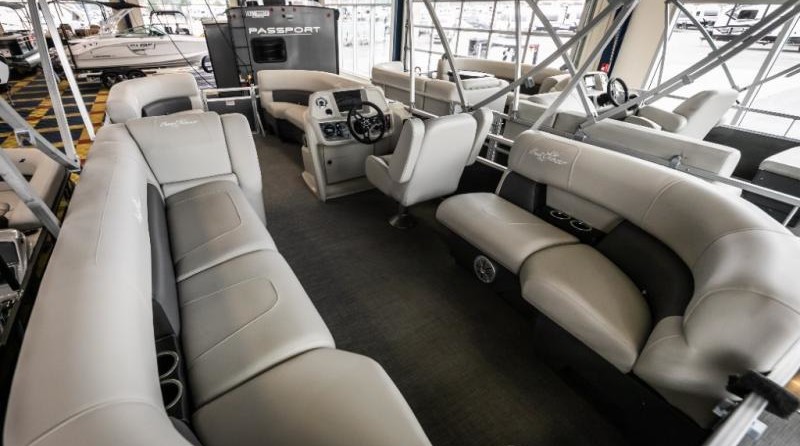 Sunchaser Boats Geneva Cruise 20 LR DH