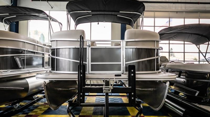 Sunchaser Boats Geneva Cruise 20 LR DH