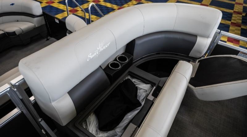 Sunchaser Boats Geneva Cruise 20 LR DH