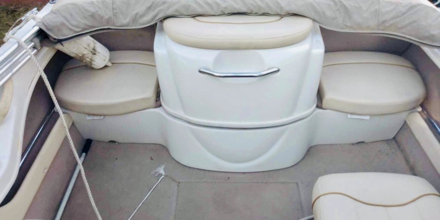 Sea Ray 180 Dual Console