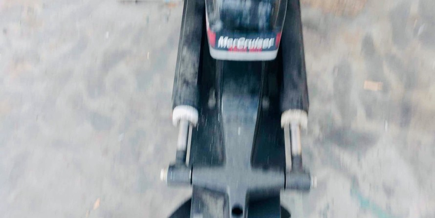 Sea Ray 180 Dual Console