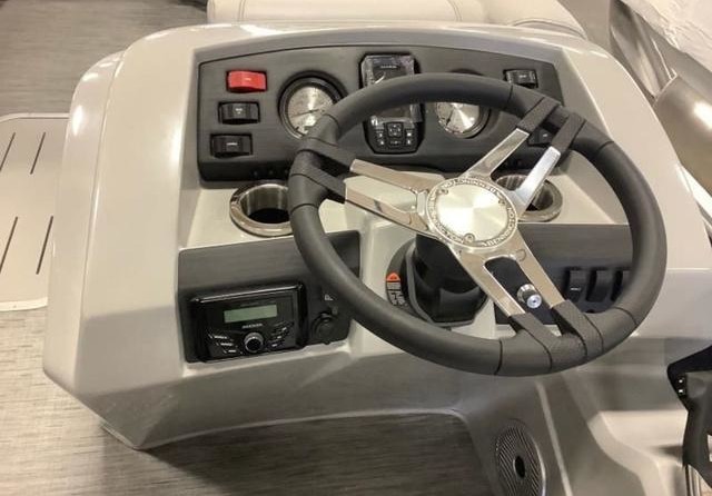 Bennington 23 SXSNPAPG