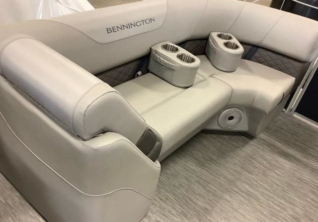 Bennington 23 SXSNPAPG